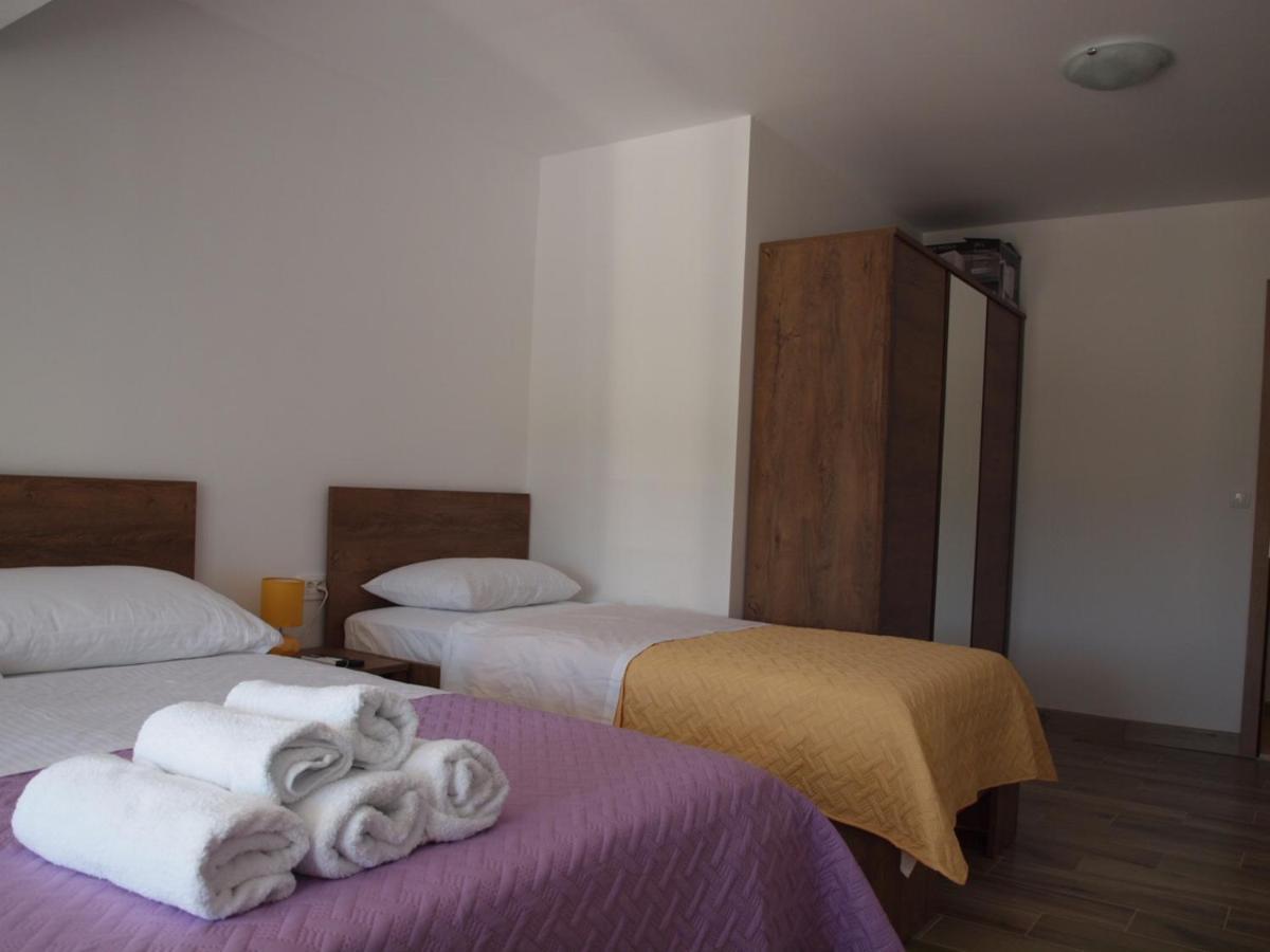 פלוצ'ה Apartman&Studio S מראה חיצוני תמונה
